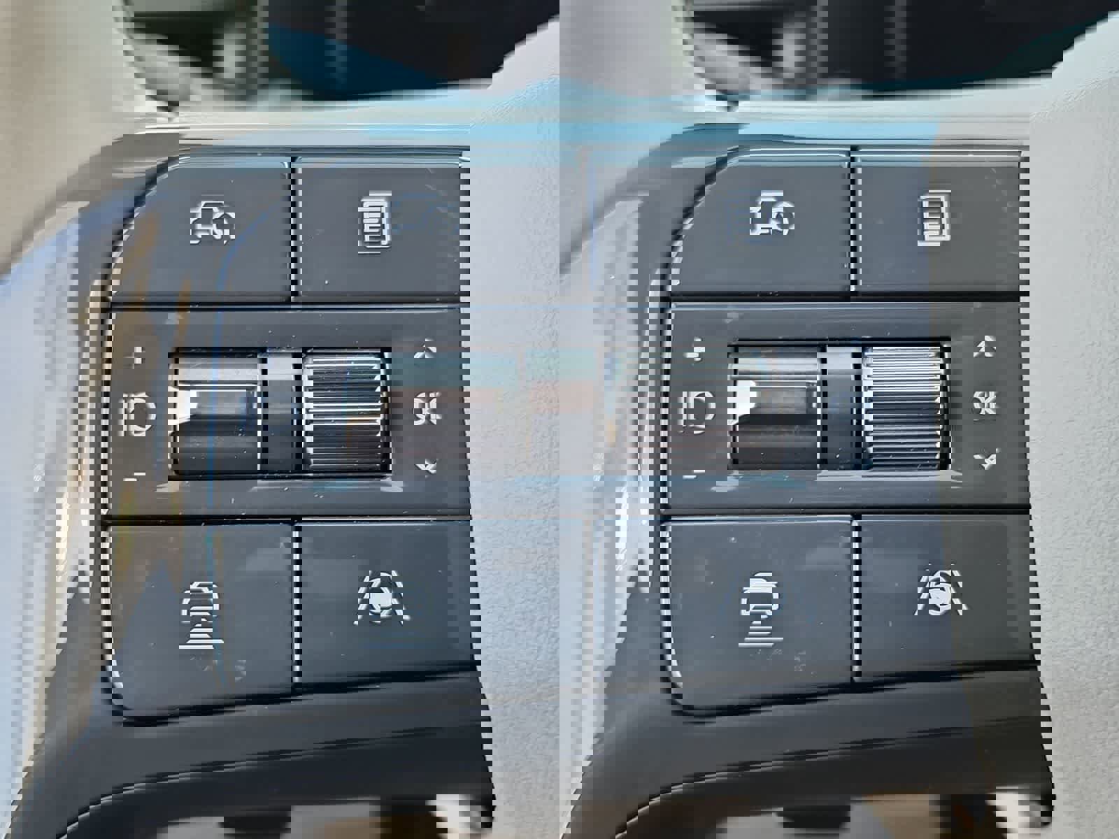 Used 2024 Kia EV9 Wind image 23