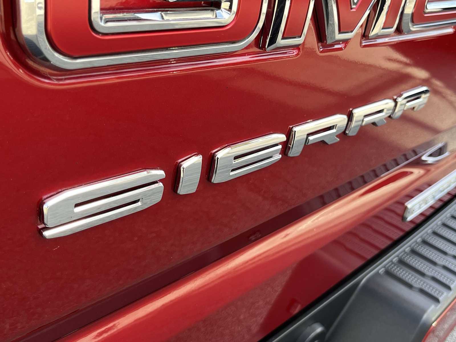 Used 2021 GMC Sierra 1500 Elevation w/ X31 Off-Road Package image 29