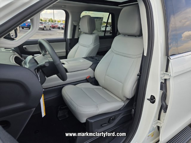 New 2027 Ford Expedition Active AWD/4WD image 8