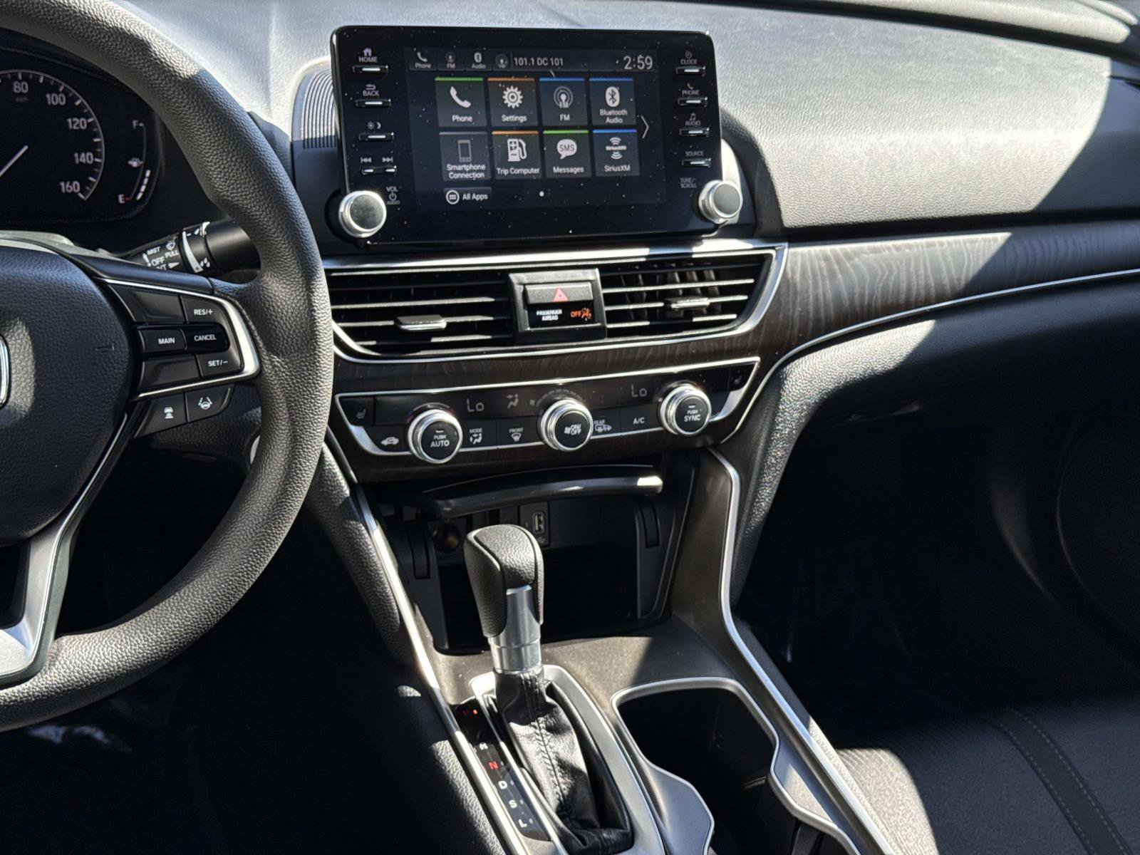 Used 2019 Honda Accord EX image 3