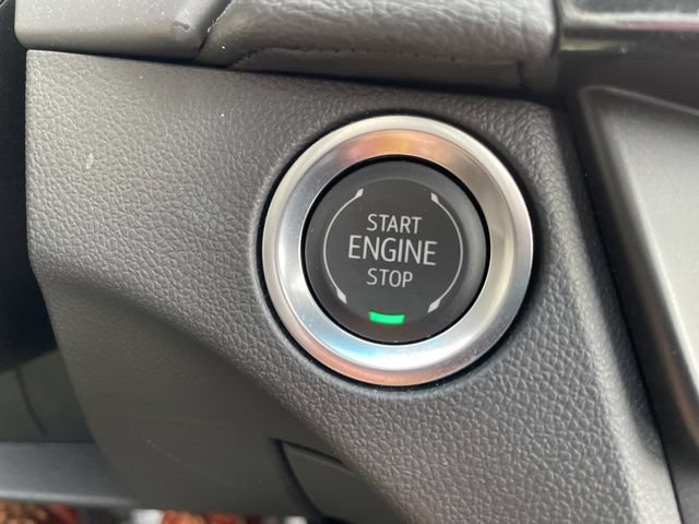 Used 2025 Cadillac CT4 Premium Luxury AWD/4WD image 19