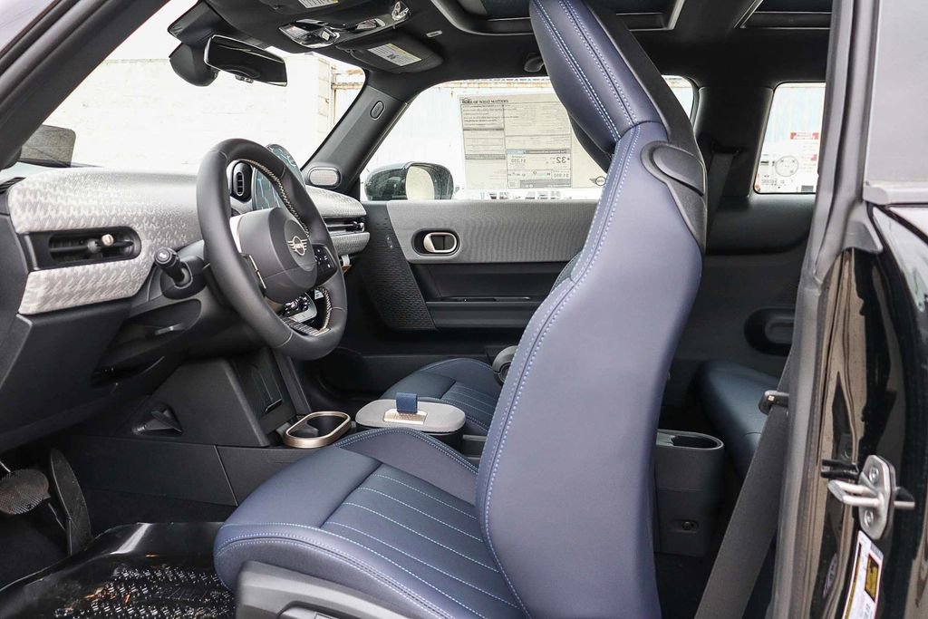 New 2026 MINI Cooper 2-Door Hardtop image 18