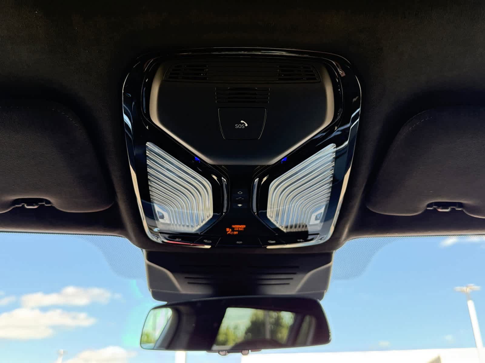 New 2027 BMW X7 M60i AWD/4WD image 30