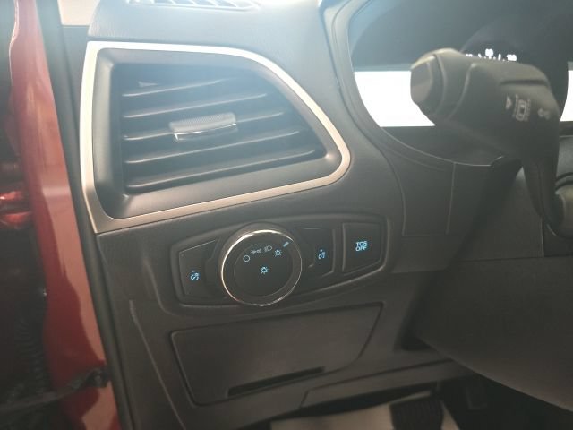 Used 2024 Ford Edge SEL AWD/4WD image 15