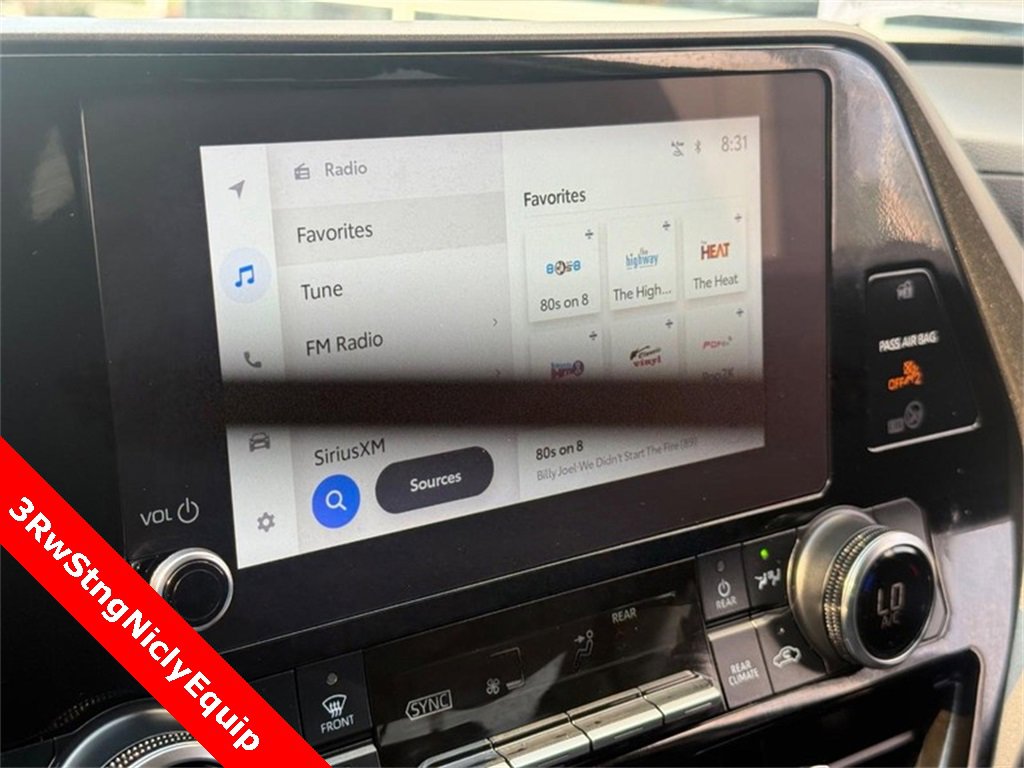 Used 2023 Toyota Highlander LE image 24