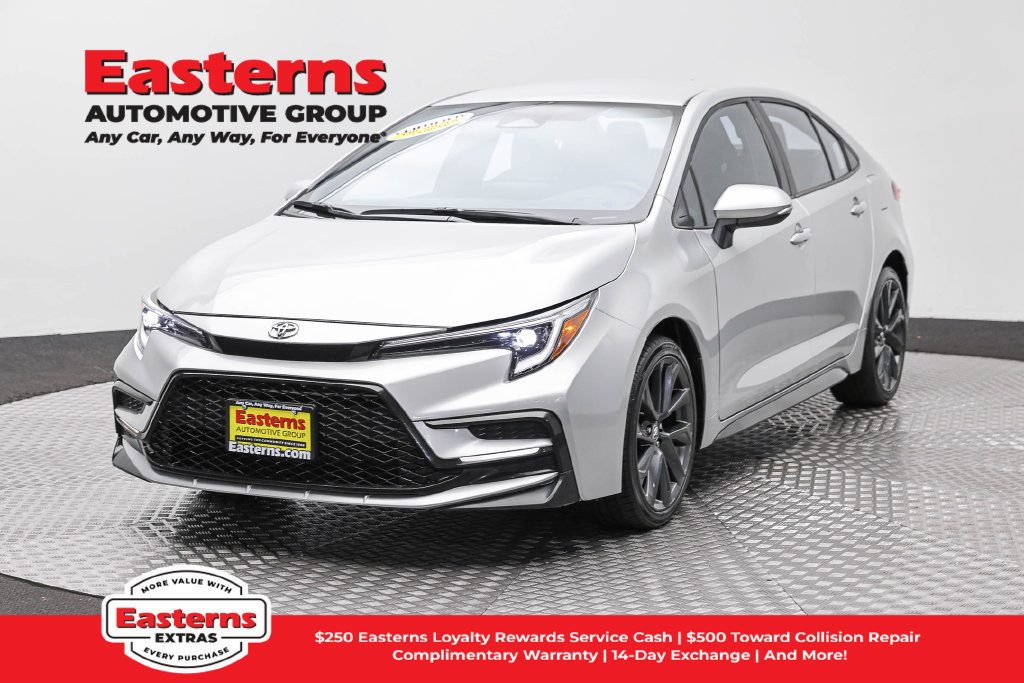 Used 2025 Toyota Corolla SE