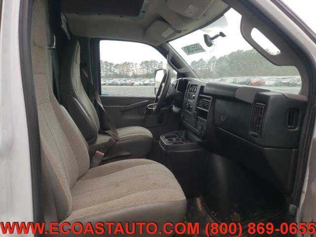Used 2016 GMC Savana 3500 Extended RWD image 7