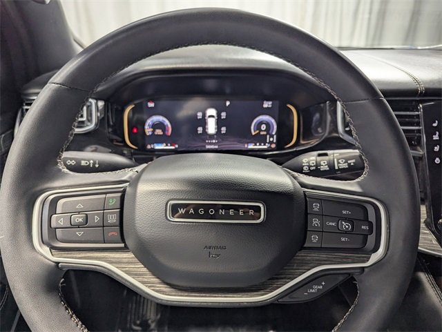Used 2022 Jeep Wagoneer Series III w/ Flexible Seating Group image 22