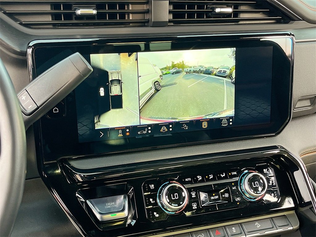 Used 2024 GMC Sierra 2500 AT4 w/ AT4 Premium Plus Package image 13