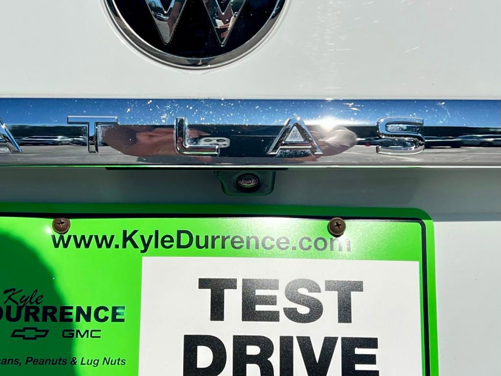 Used 2022 Volkswagen Atlas Cross Sport SE image 6