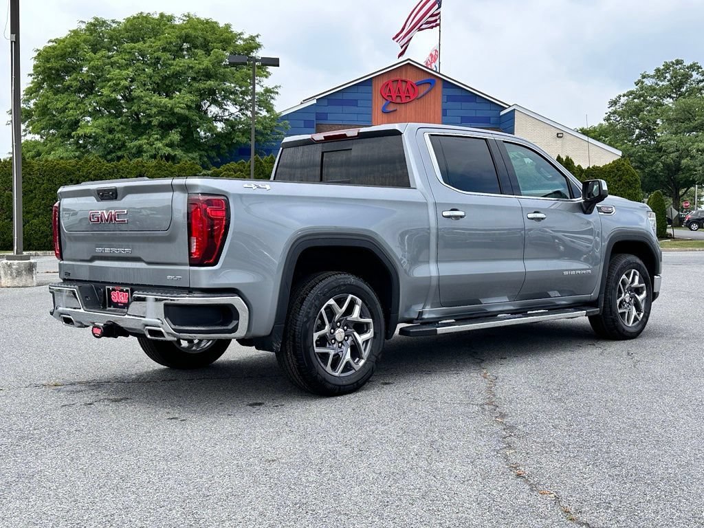 New 2026 GMC Sierra 1500 SLT w/ SLT Premium Package AWD/4WD image 9