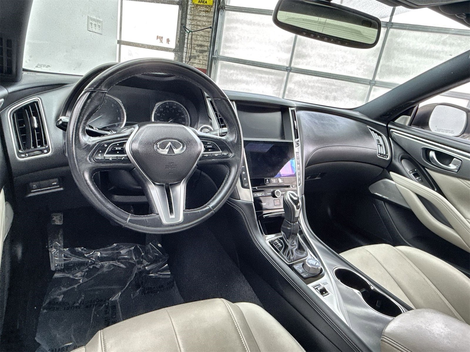 Used 2017 INFINITI Q60 3.0t w/ Cargo Package image 12