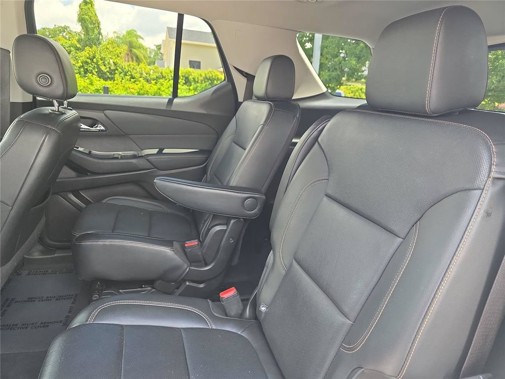 Used 2019 Chevrolet Traverse Premier w/ Redline Edition AWD/4WD image 19