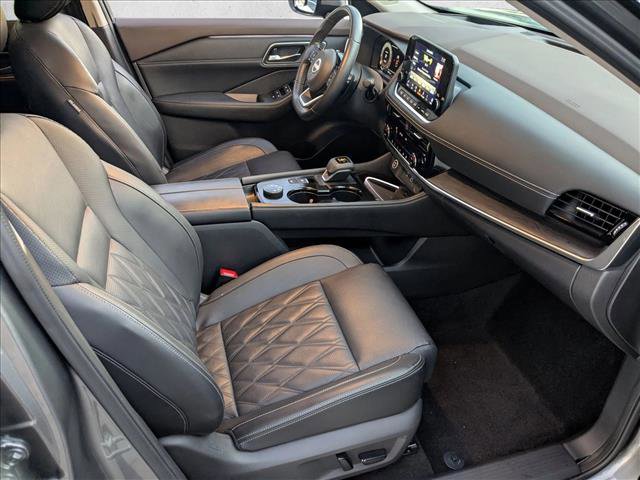 Used 2023 Nissan Rogue Platinum w/ Platinum Premium Package image 21