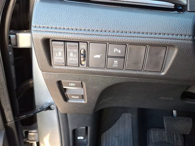 Used 2025 Honda Odyssey Elite image 22