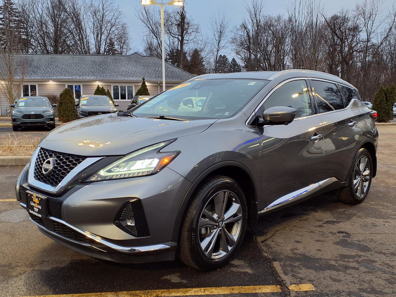 Used 2024 Nissan Murano Platinum image 3