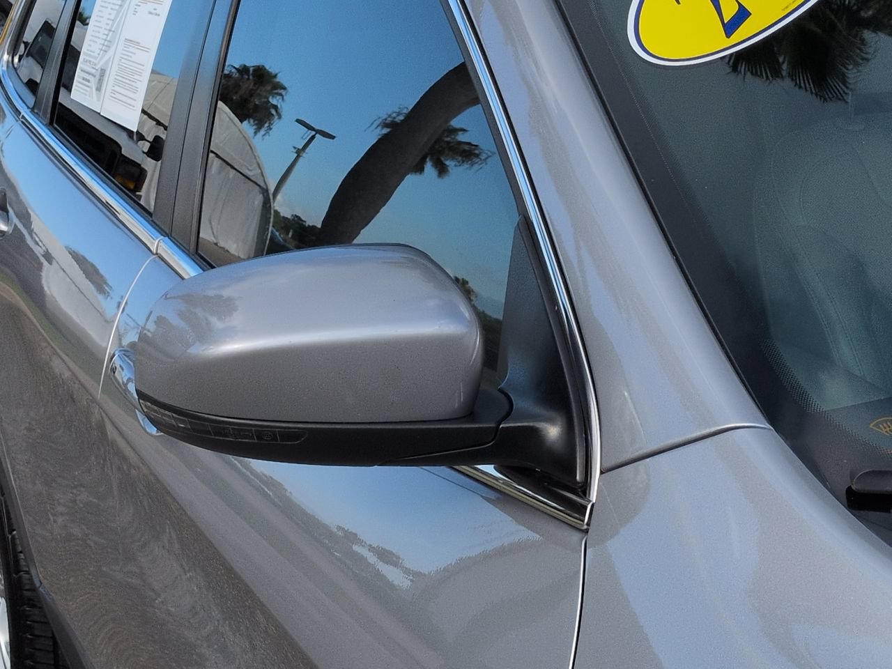 Used 2021 Jeep Cherokee Latitude Lux FWD image 11