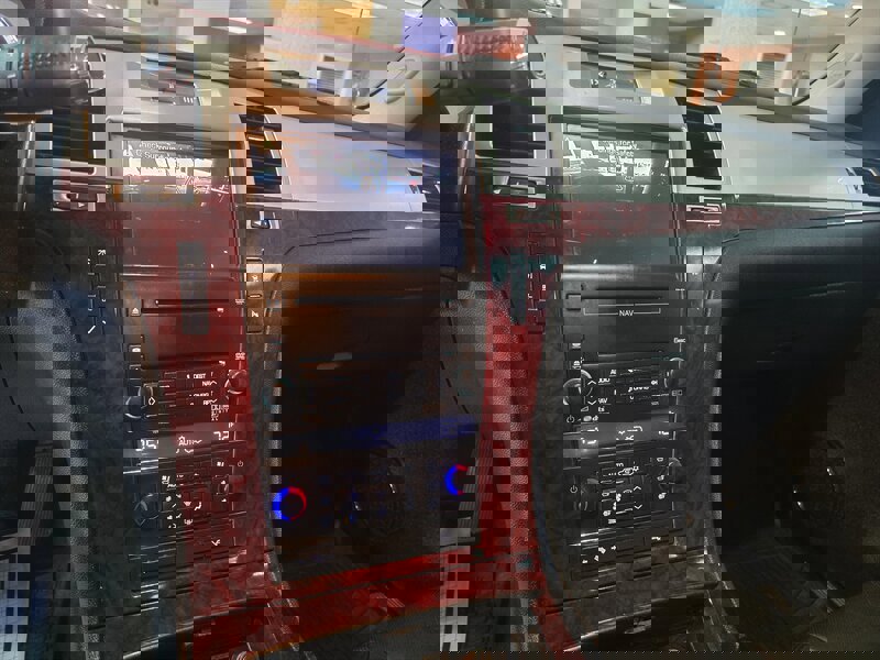 Used 2009 Cadillac Escalade EXT image 22