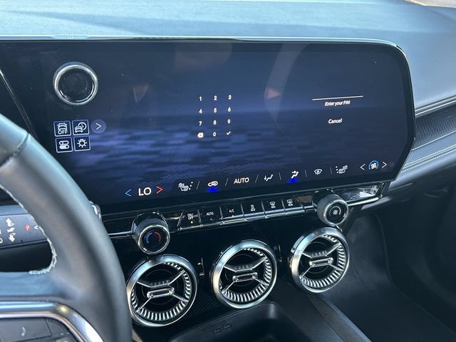 Used 2024 Chevrolet Blazer EV LT AWD/4WD image 27