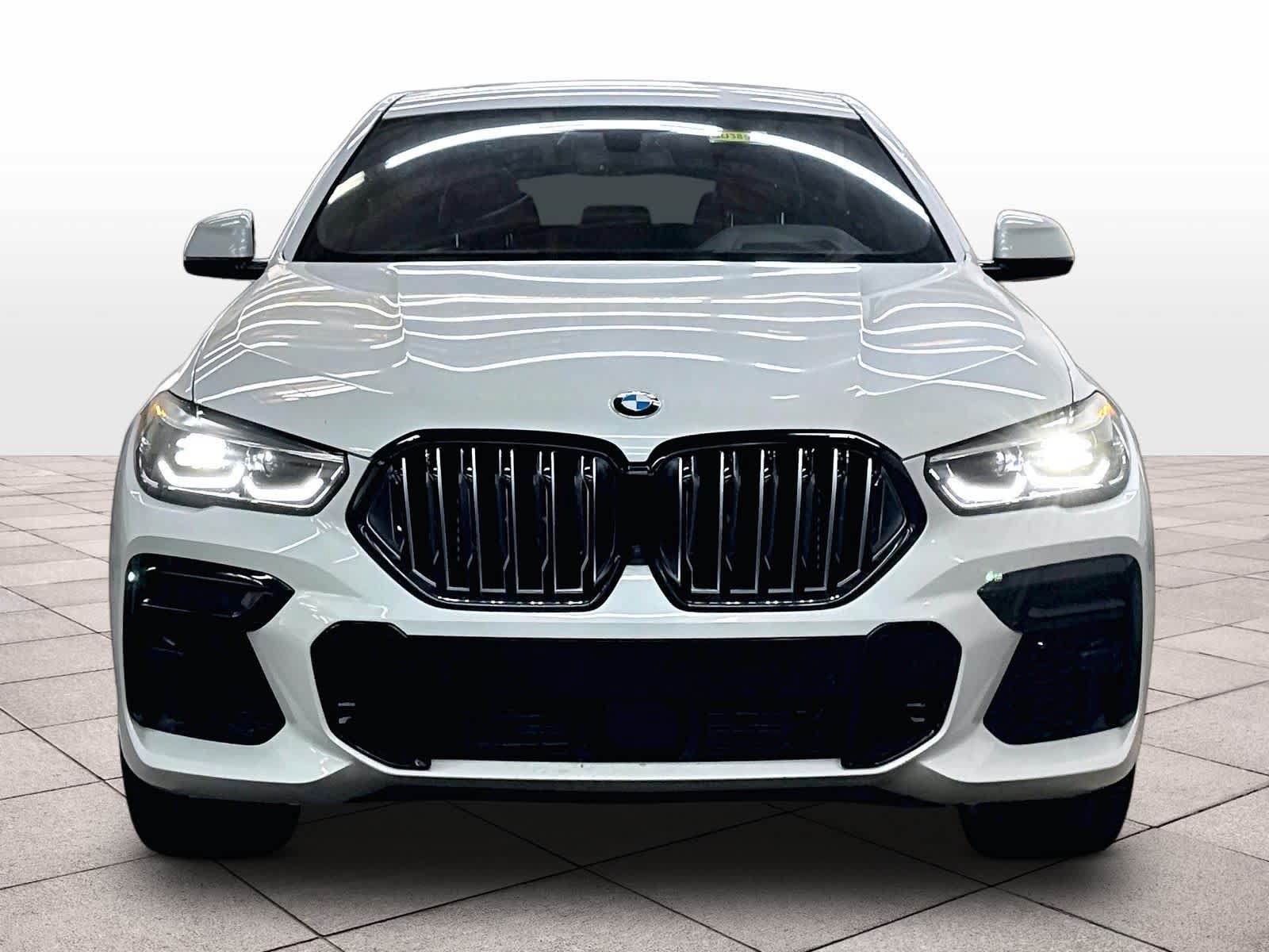 Used 2022 BMW X6 xDrive40i w/ M Sport Package AWD/4WD image 3