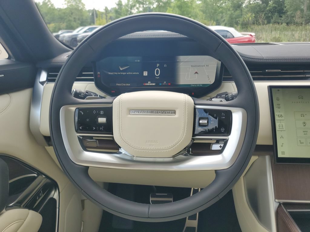 New 2026 Land Rover Range Rover Long Wheelbase SE AWD/4WD image 27
