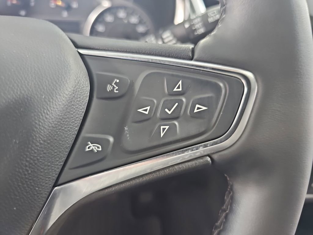 Used 2024 Chevrolet Equinox LT AWD/4WD image 25