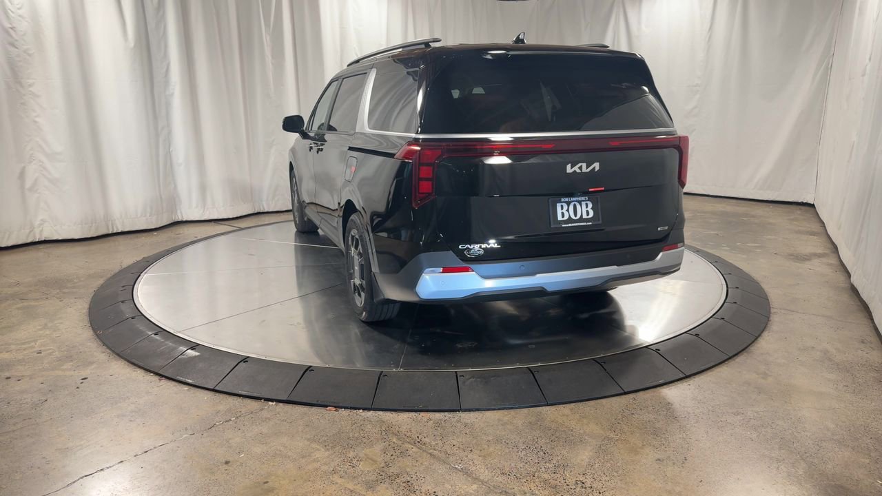 New 2026 Kia Carnival EX image 8