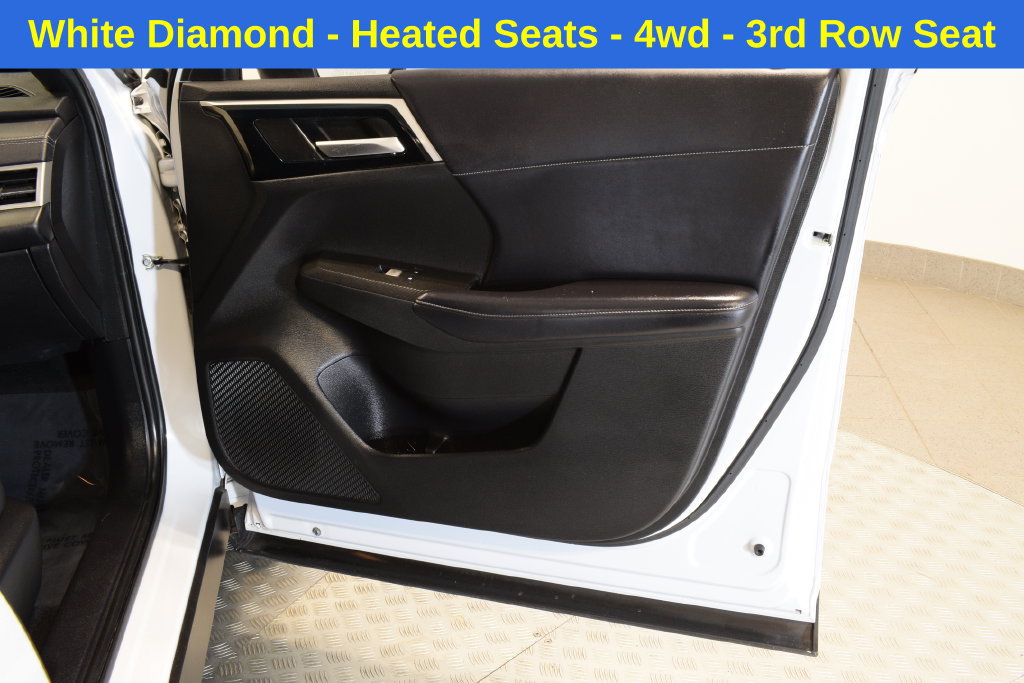 Used 2023 Mitsubishi Outlander SE AWD/4WD image 34