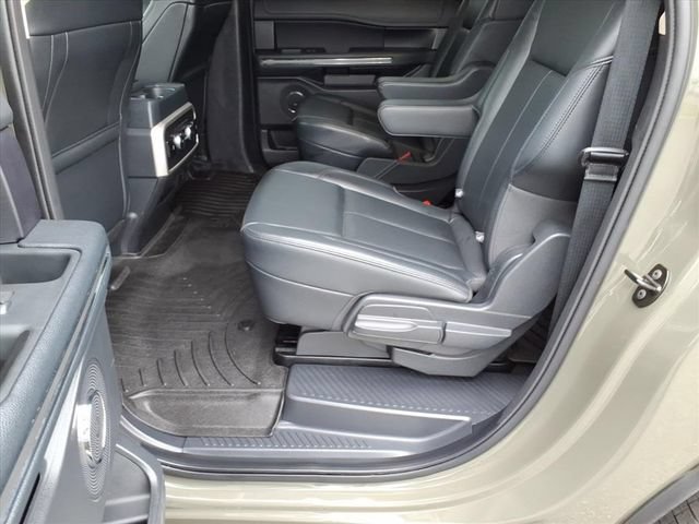 Used 2024 Ford Expedition Max XLT AWD/4WD image 15