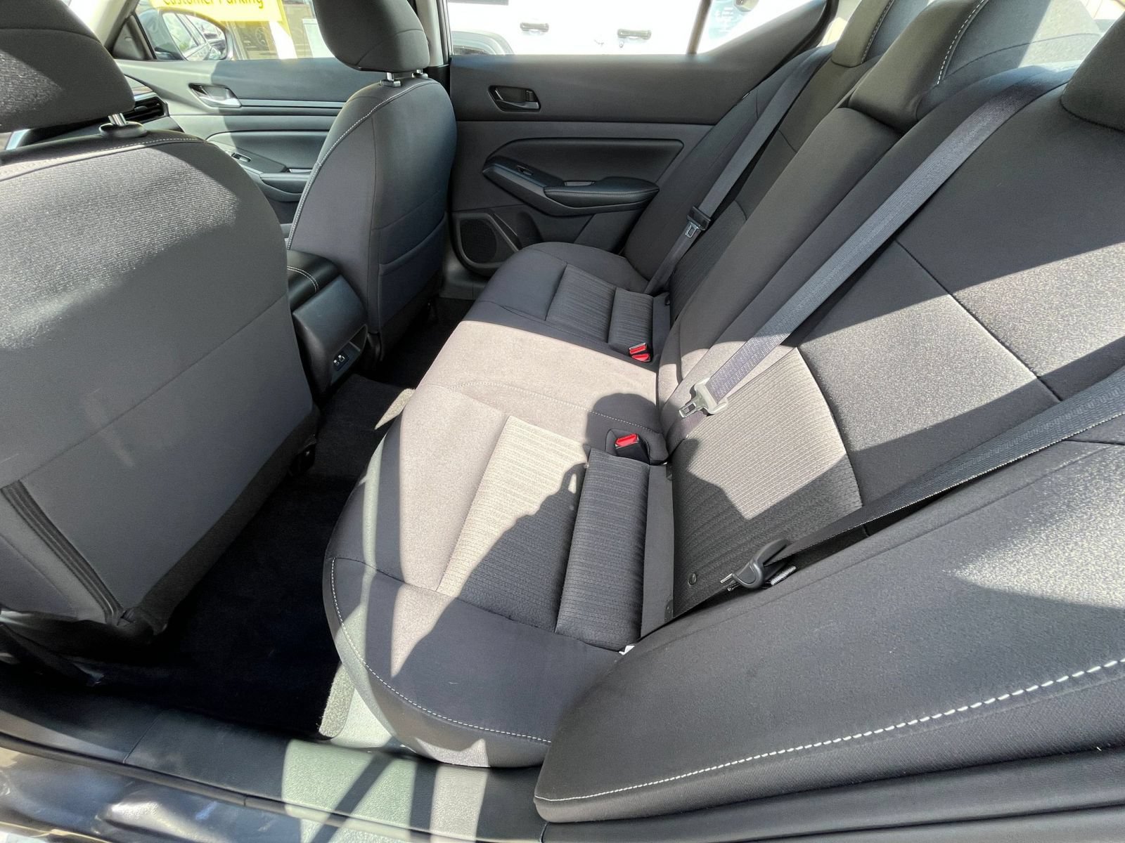 Used 2025 Nissan Altima 2.5 SV FWD image 22