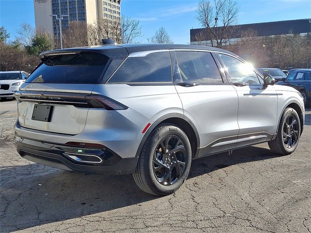 New 2025 Lincoln Nautilus Premier AWD/4WD image 4