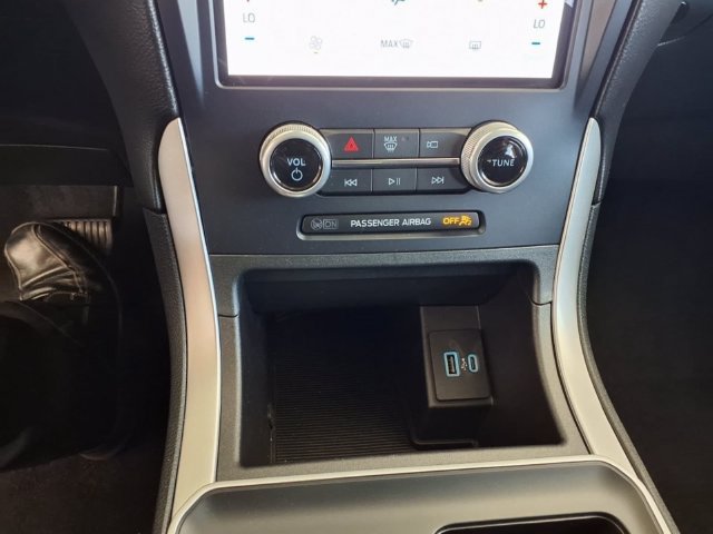 Used 2023 Ford Edge SE AWD/4WD image 28