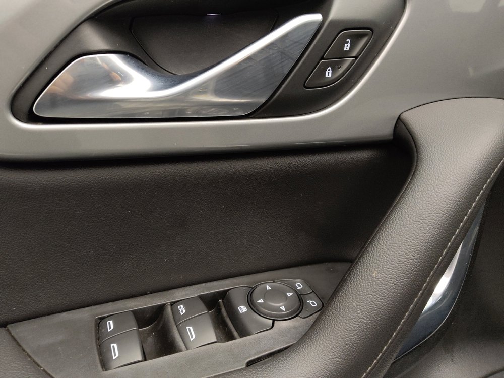 Used 2019 Chevrolet Blazer LT image 27