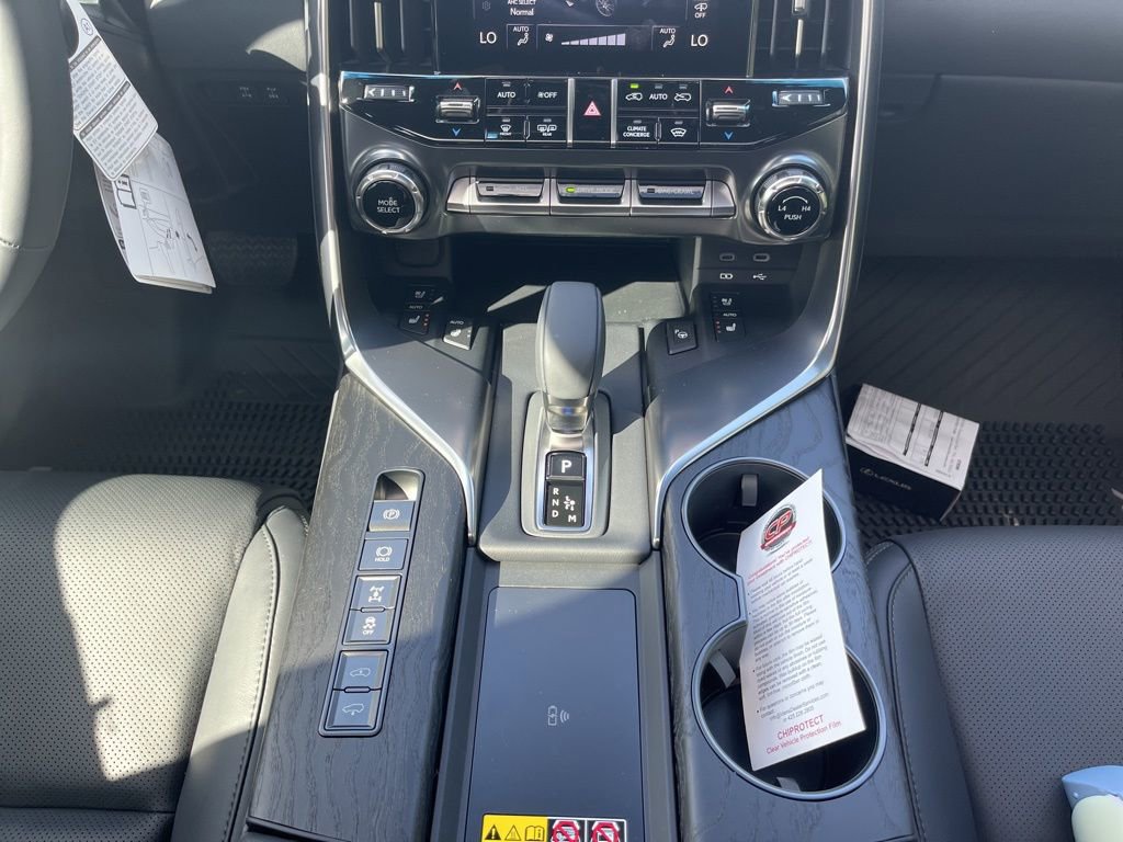 New 2026 Lexus LX 700h Overtrail AWD/4WD image 25