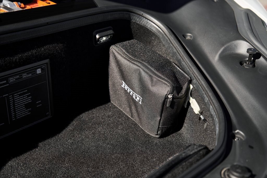 Used 2023 Ferrari SF90 Stradale image 19