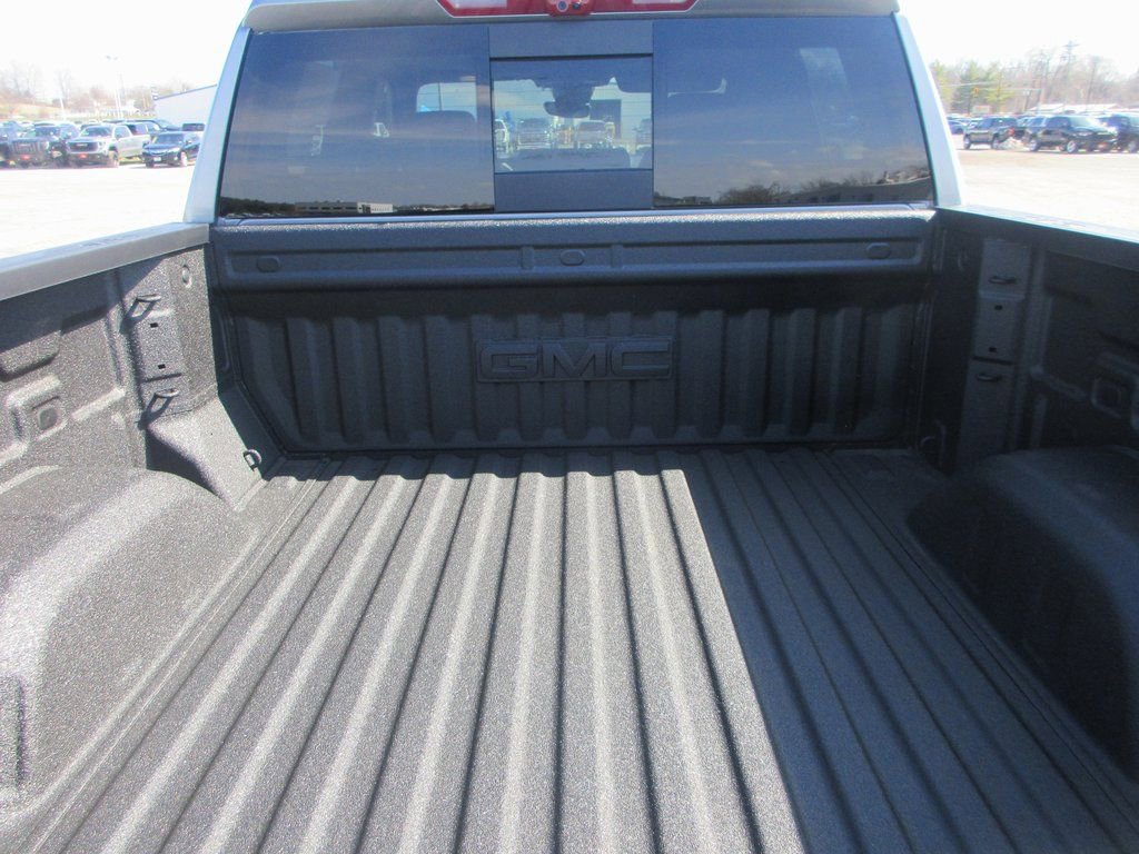New 2026 GMC Sierra 1500 AT4 w/ AT4 Premium Package image 7