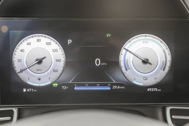 Used 2023 Hyundai Elantra Limited FWD image 25
