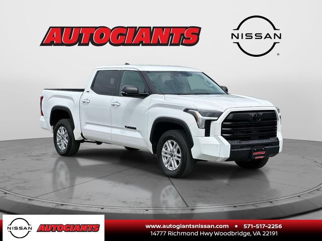 Used 2023 Toyota Tundra SR5 AWD/4WD image 1