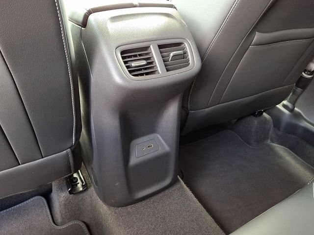 Used 2025 Buick Envision Sport Touring AWD/4WD image 11