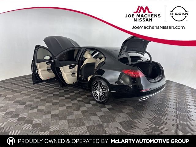 Used 2023 Mercedes-Benz C 300 4MATIC Sedan image 16