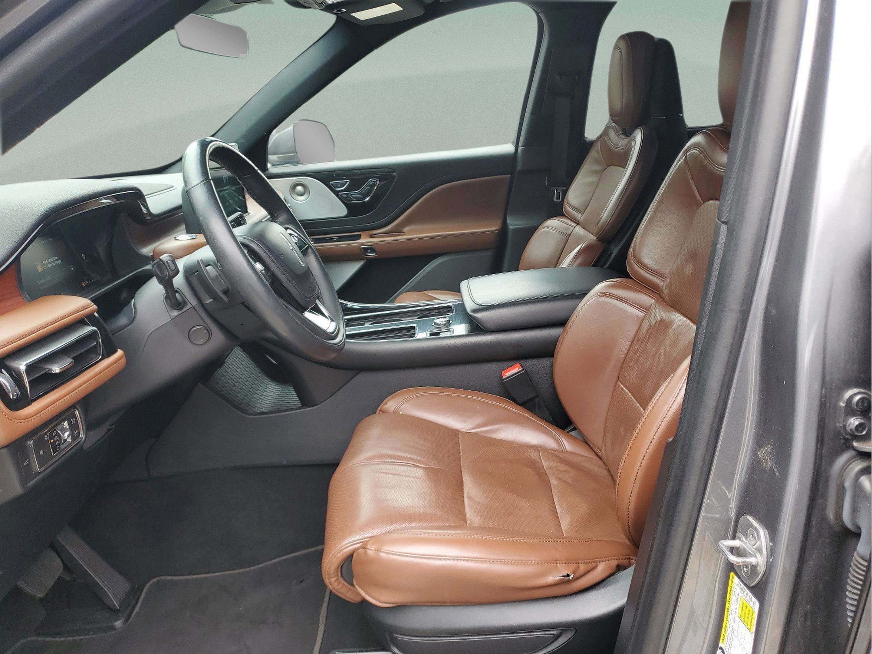 Used 2021 Lincoln Aviator Reserve w/ Equipment Group 208A image 17