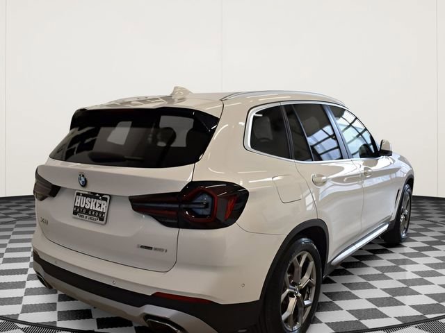 Used 2023 BMW X3 xDrive30i w/ Premium Package image 4