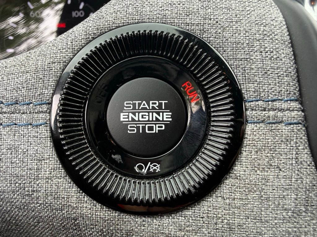 Used 2023 Jeep Compass Sport image 26