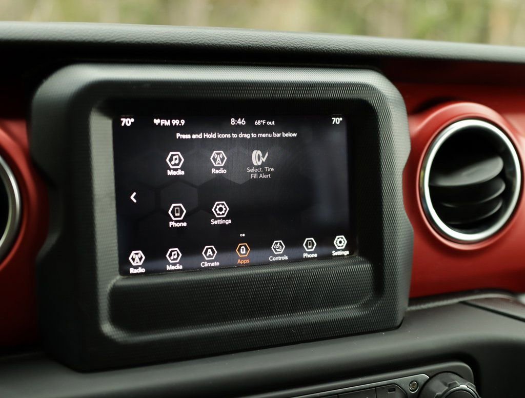 Used 2021 Jeep Wrangler Unlimited Rubicon w/ Cold Weather Group image 15