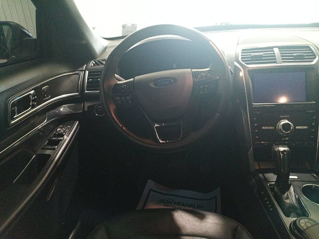 Used 2019 Ford Explorer Sport w/ Equipment Group 401A AWD/4WD image 16