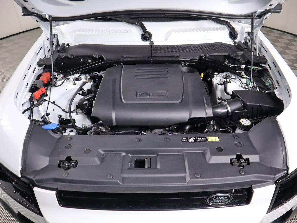 New 2026 Land Rover Defender 110 S image 30