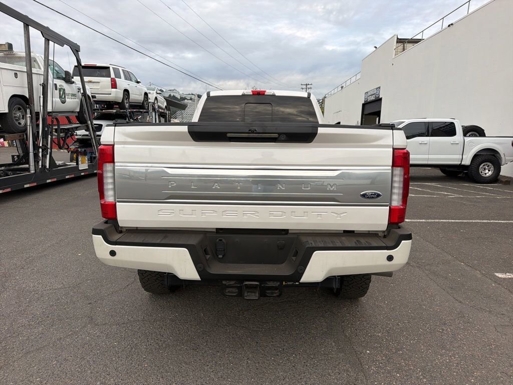 Used 2017 Ford F350 Platinum w/ Platinum Ultimate Package AWD/4WD image 4