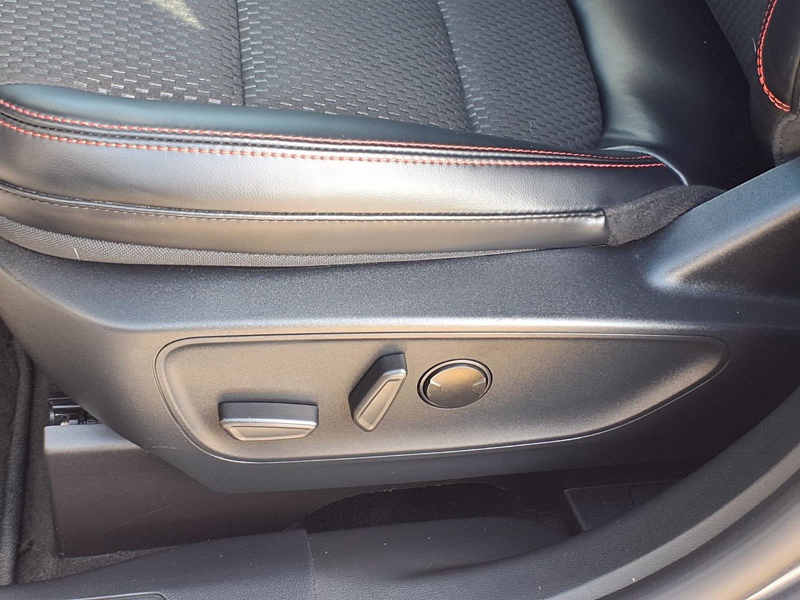 Certified 2024 Ford Escape ST-Line AWD/4WD image 4