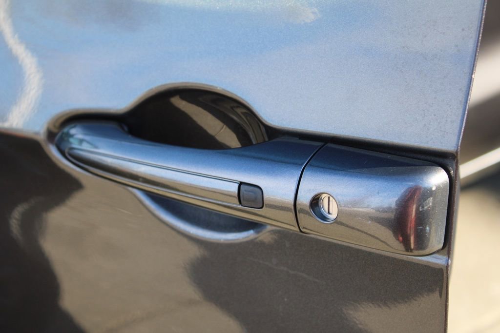 Used 2018 Chrysler Pacifica Touring-L w/ Premium Audio Group image 15