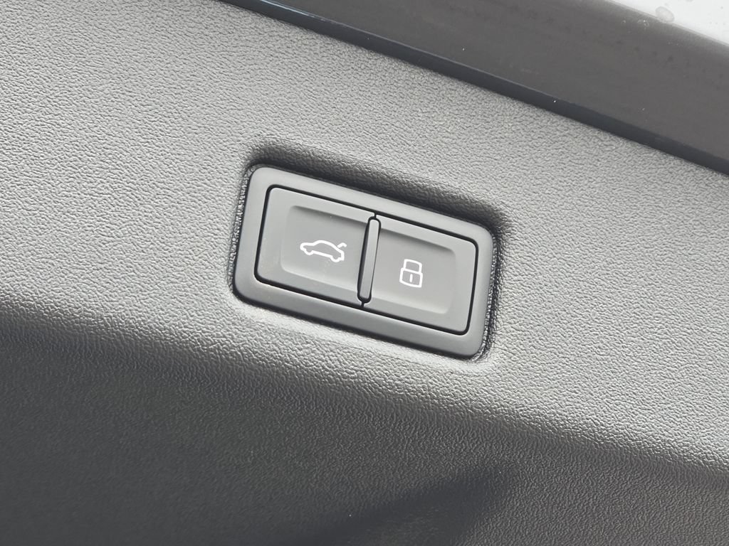 New 2026 Audi Q5 Premium Plus w/ Premium Plus AWD/4WD image 19